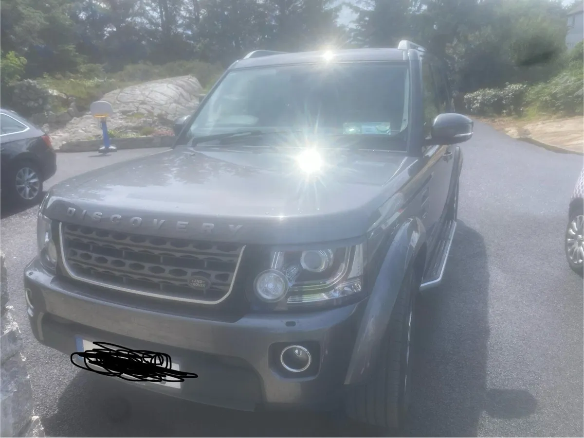 Landrover Discovery 5 Seat Commercial - Image 2