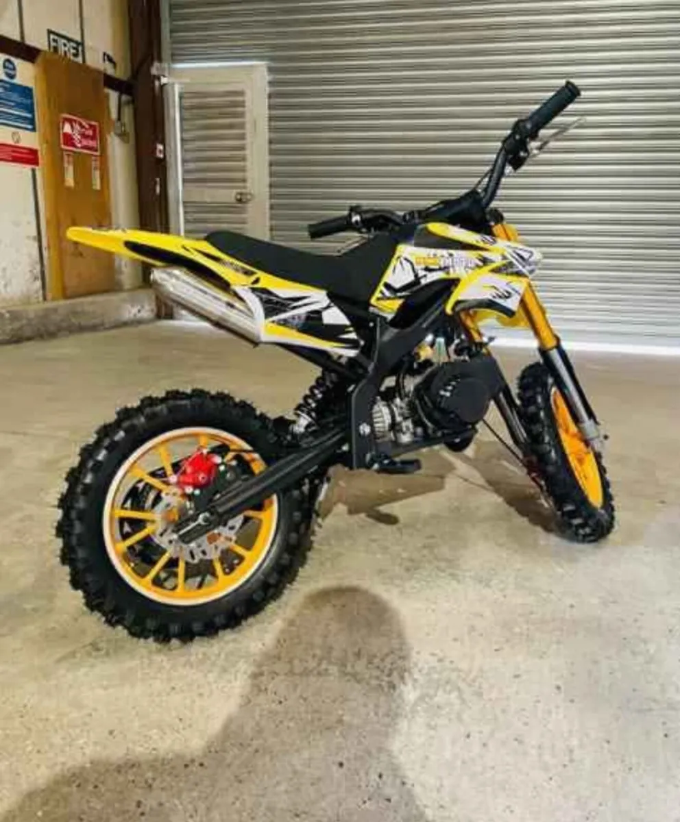 Dirt bike