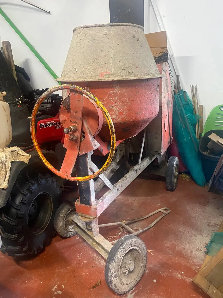 Cement mixer - Image 2