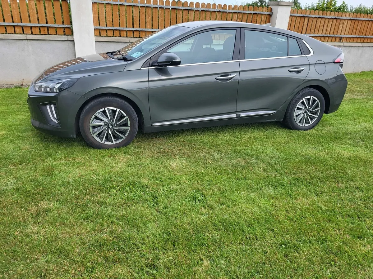 HYUNDAI IONIQ ELECTRIC AUTOMATIC 2022 - Image 1