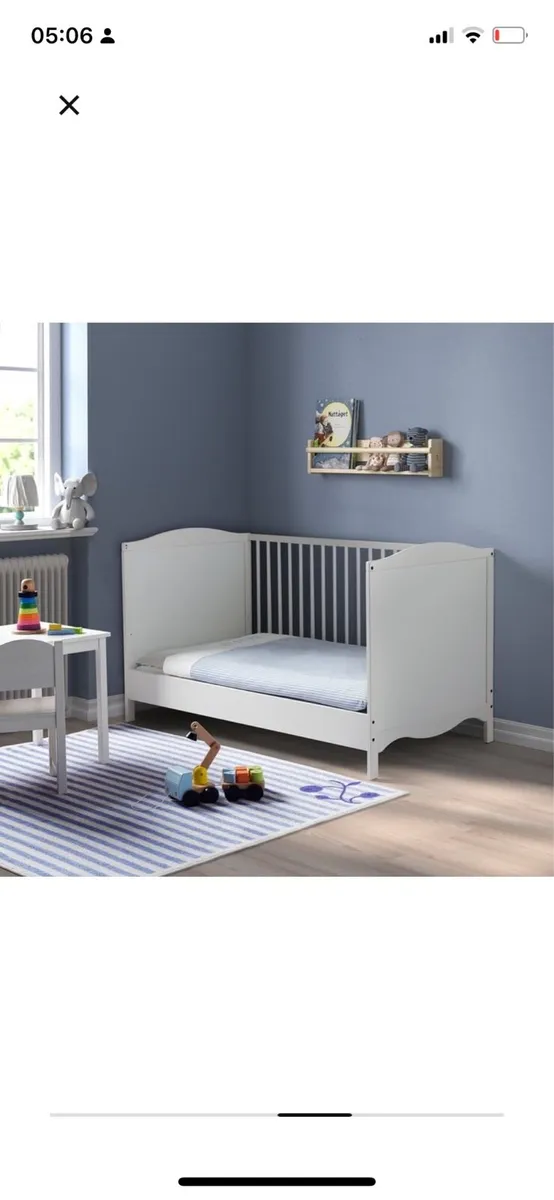 Cot/ Cot bed - Image 3