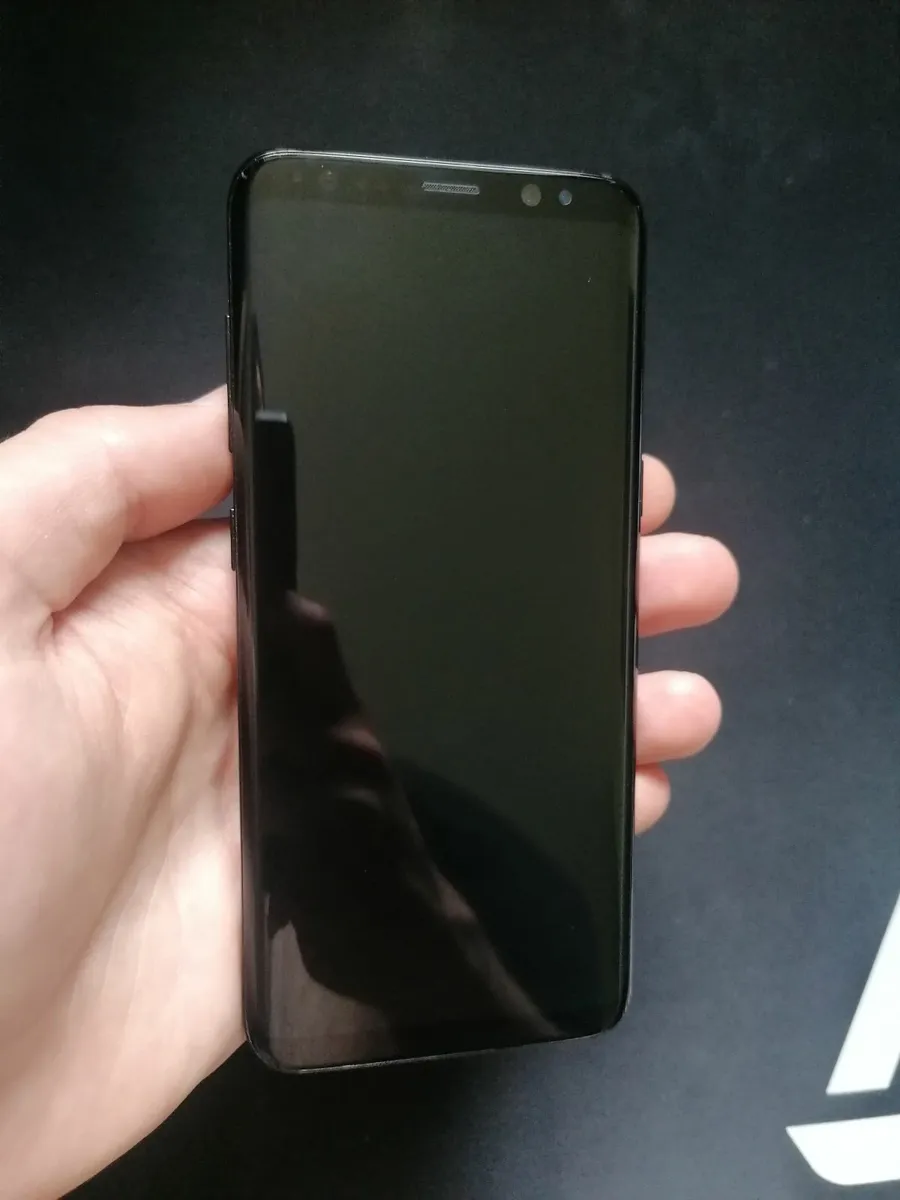 Samsung Galaxy S8 – Midnight Black – 64GB – Unlock - Image 2