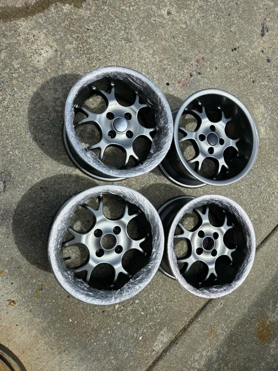 Borbet 16 inch alloys - Image 2
