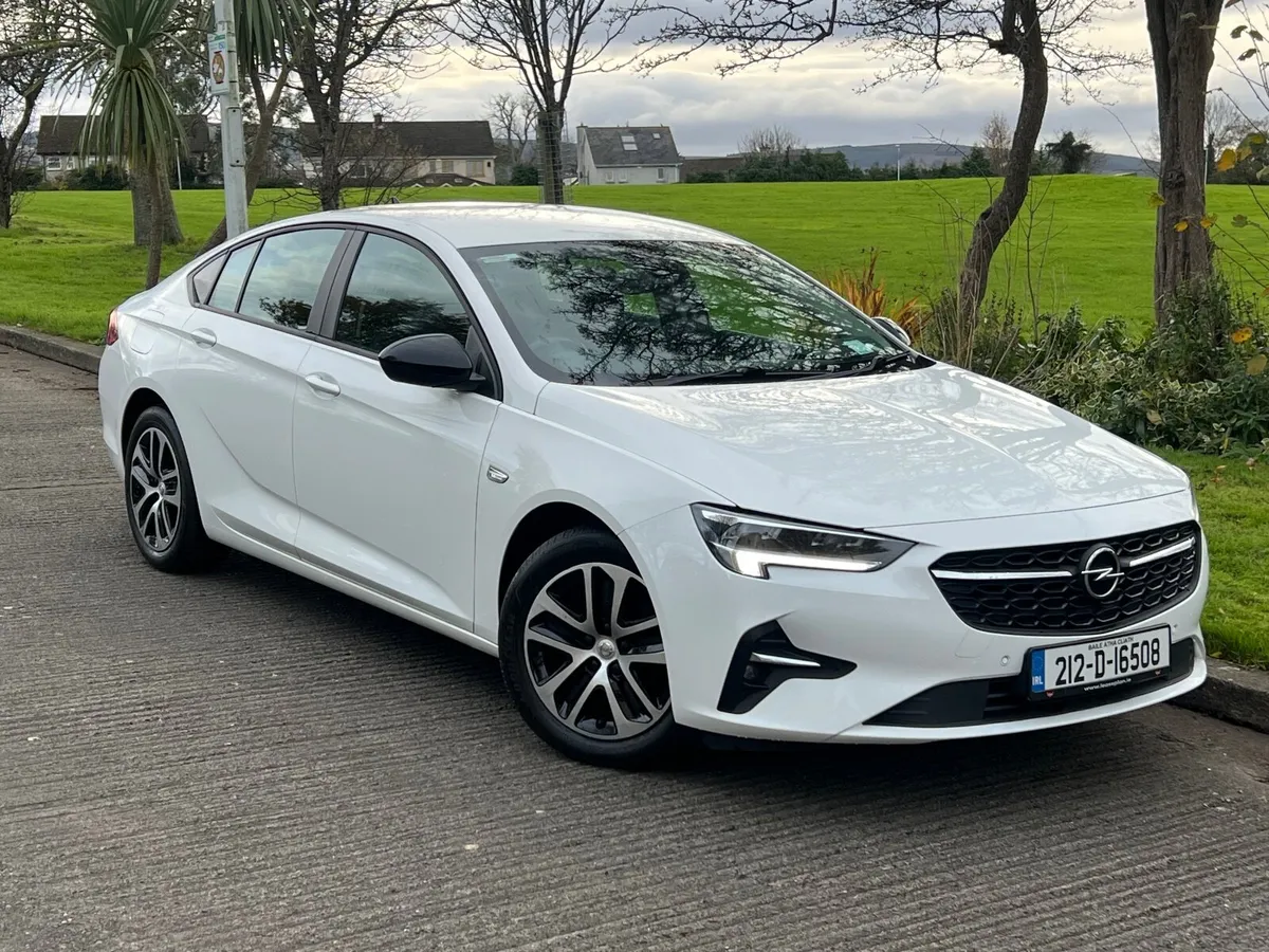 212 Opel Insignia 1.5dci  New Face Lift NCT 08.27 - Image 1