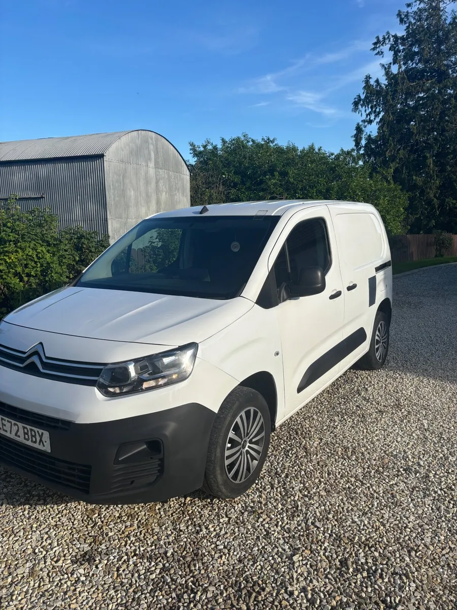 Citroen Berlingo 2023 - Image 1