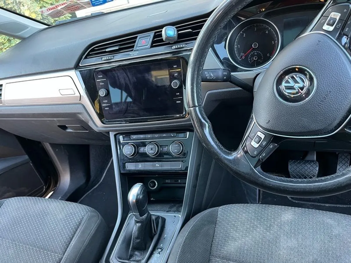 2018 Volkswagen Touran - Image 4