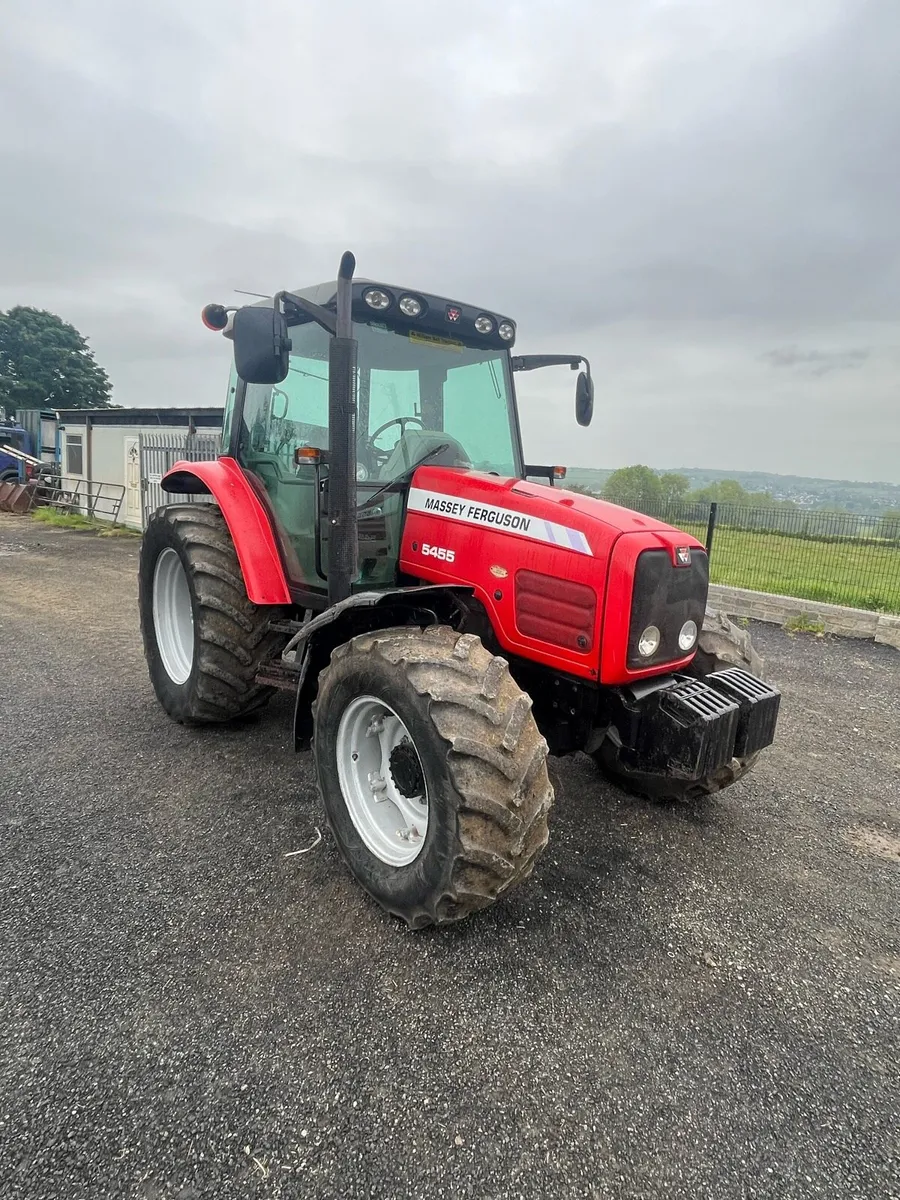 Massey Ferguson 5455 - Image 1