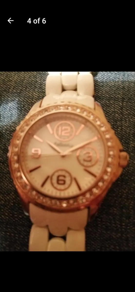 Ladies watches - Image 4