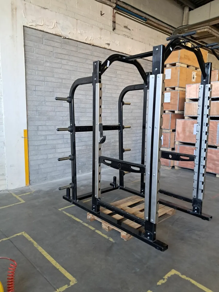 Gym equipment - Image 1