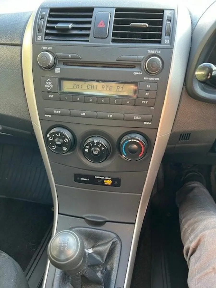 Toyota Corolla 2007 - Image 1