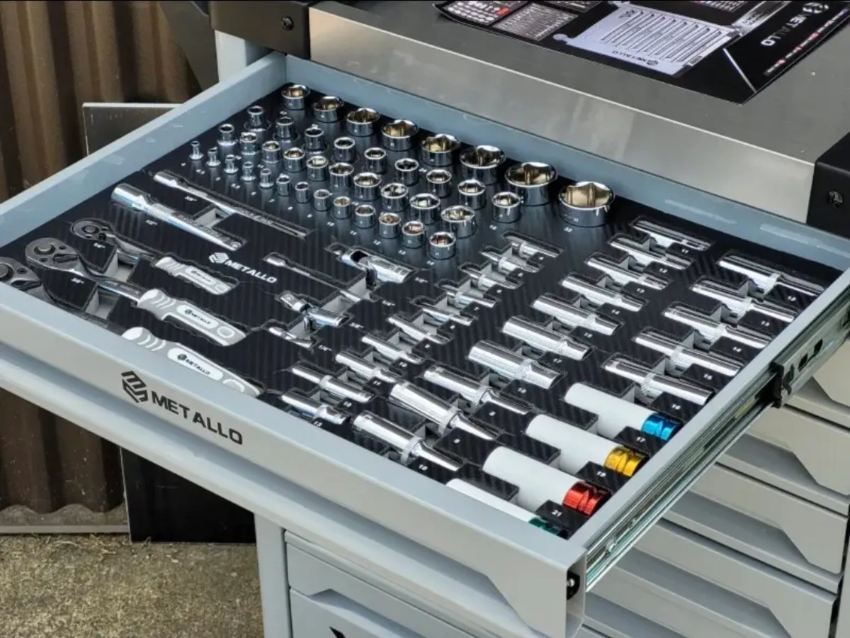 Metallo 8 drawer tool box - Image 3