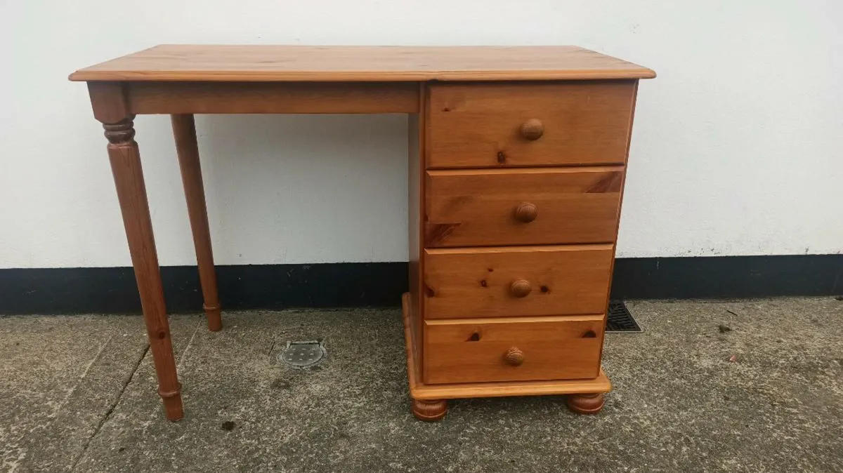 Desk table - Image 2