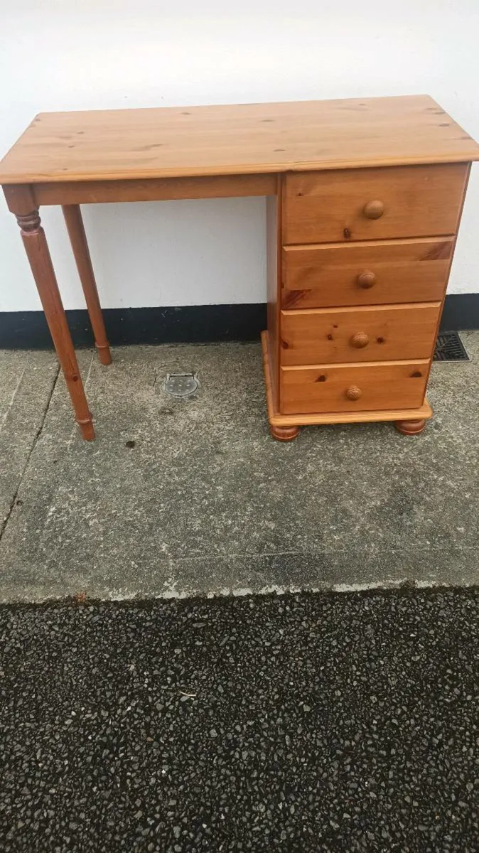Desk table - Image 3