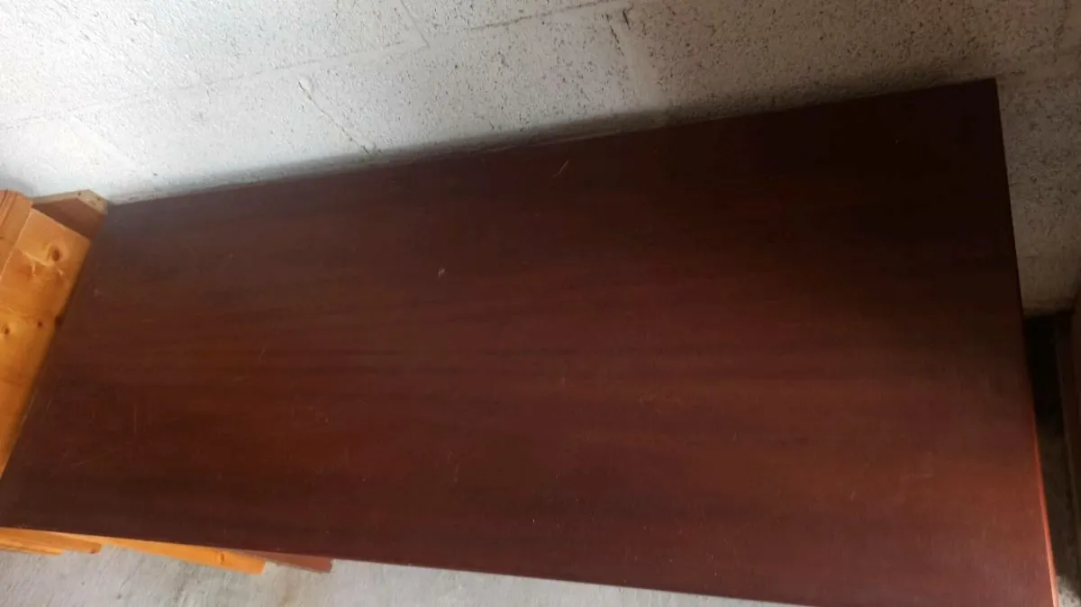 Desk - Image 1