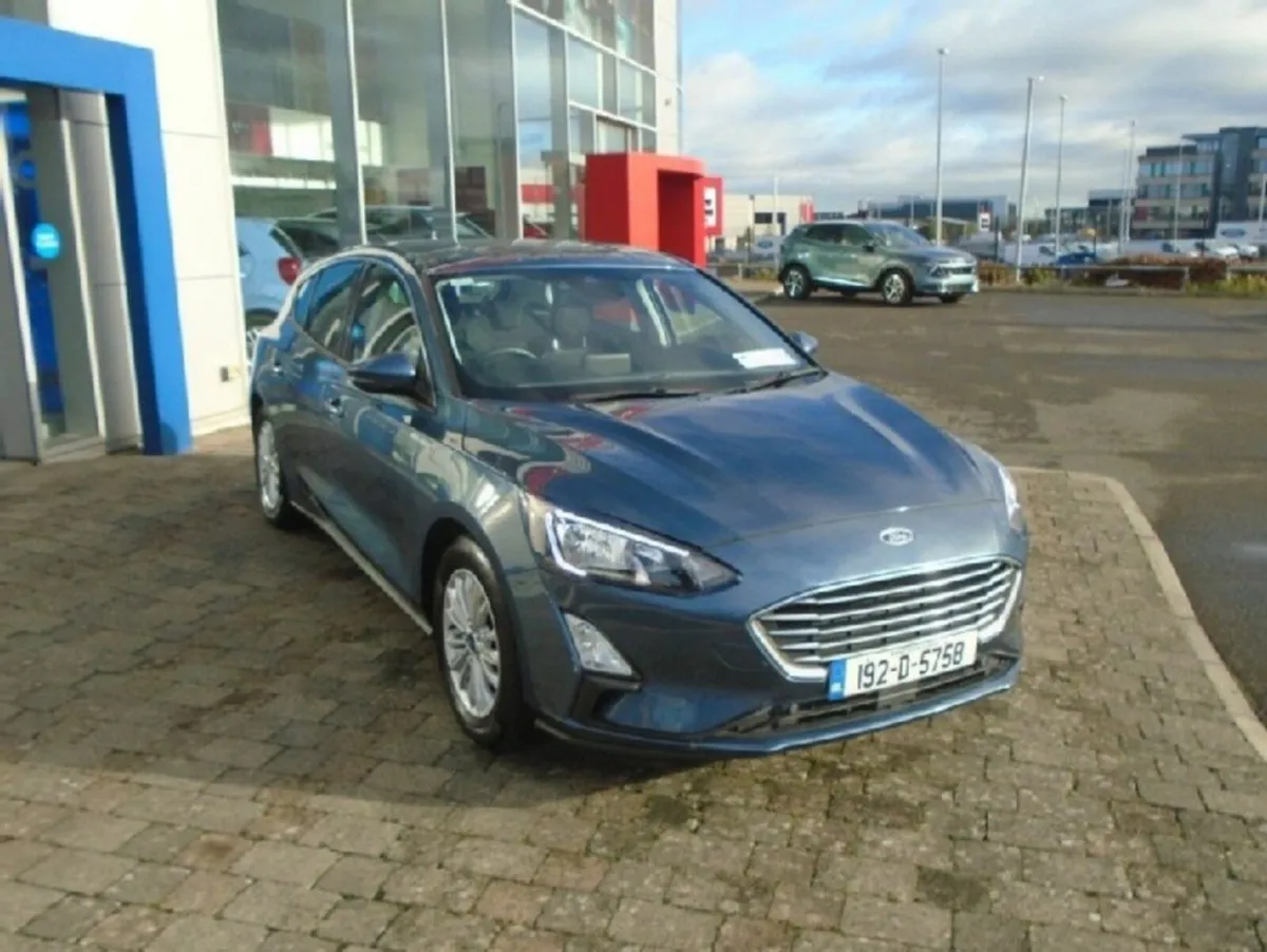 Ford Focus 2019 - Image 3