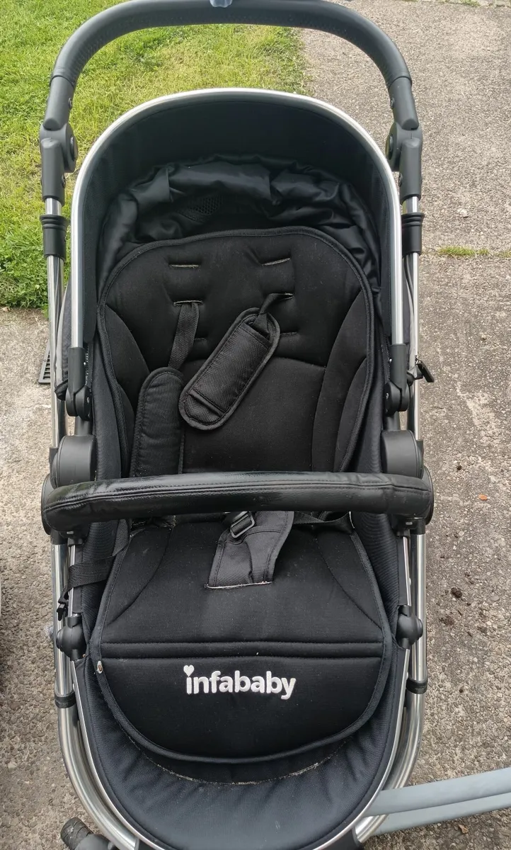 Infababy 3 in 1 travel system - Image 2