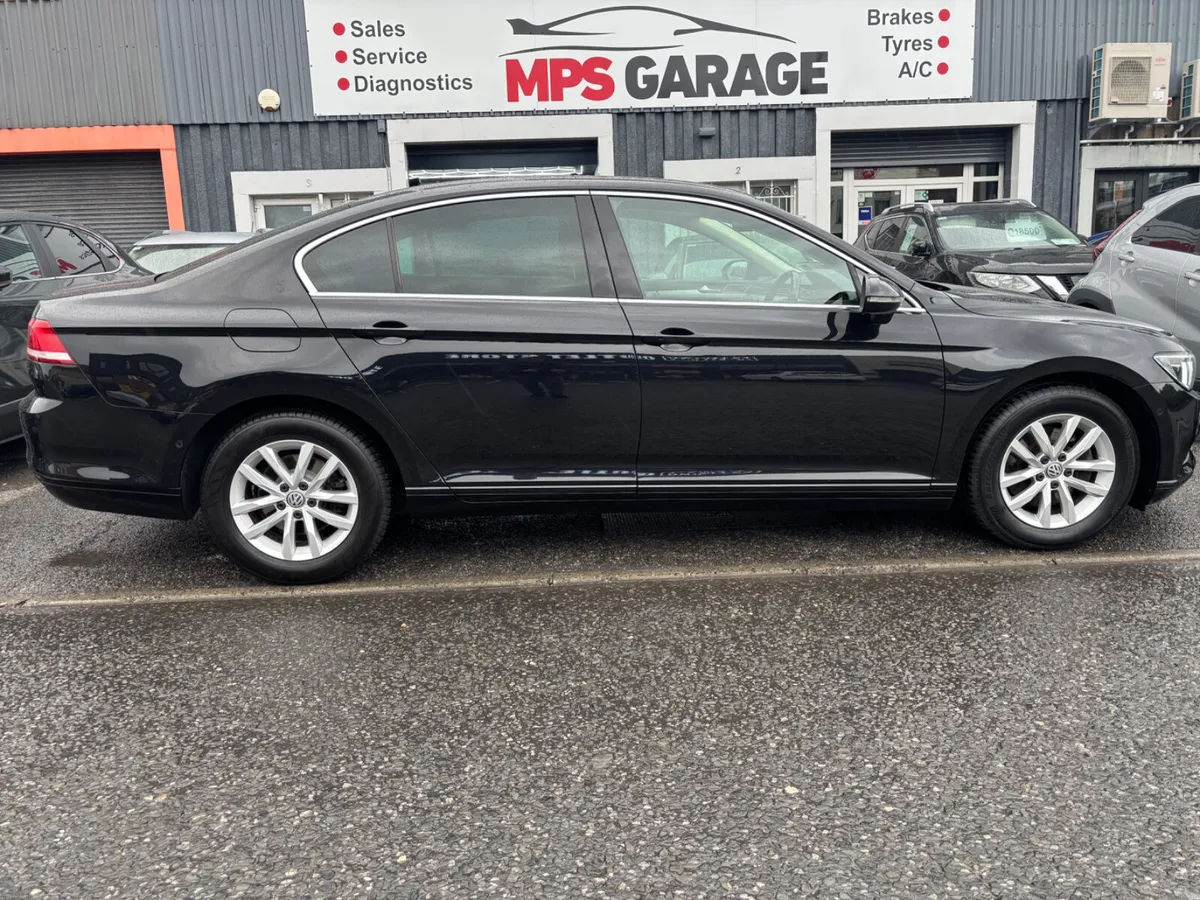 2017 Volkswagen Passat 1.6 TDI 120HP COMFOR LINE - Image 1