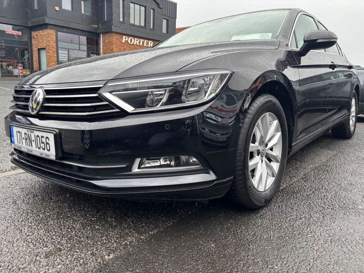 2017 Volkswagen Passat 1.6 TDI 120HP COMFOR LINE - Image 3