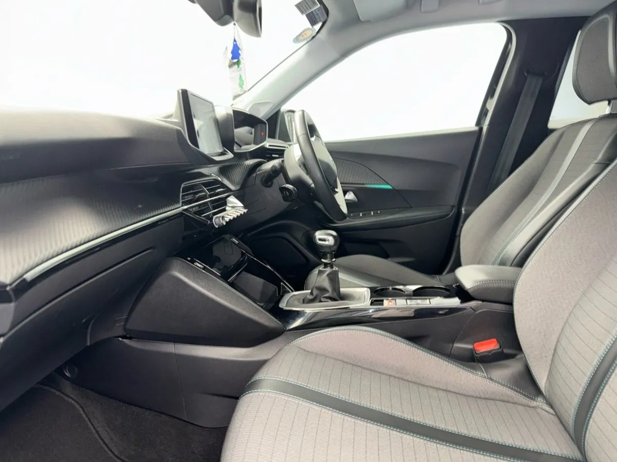 Peugeot 2008 1.2 Allure  just IN   80 P/W - Image 4