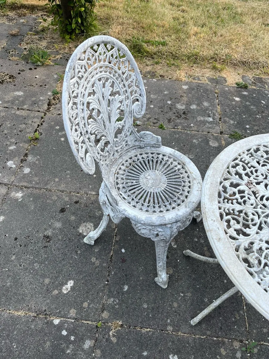 Vintage Style Cast Aluminium Garden Bistro Set - Image 2