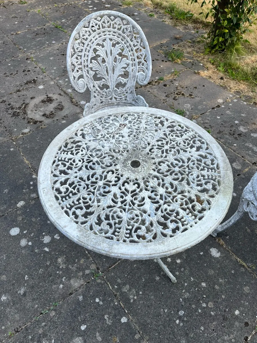 Vintage Style Cast Aluminium Garden Bistro Set - Image 3