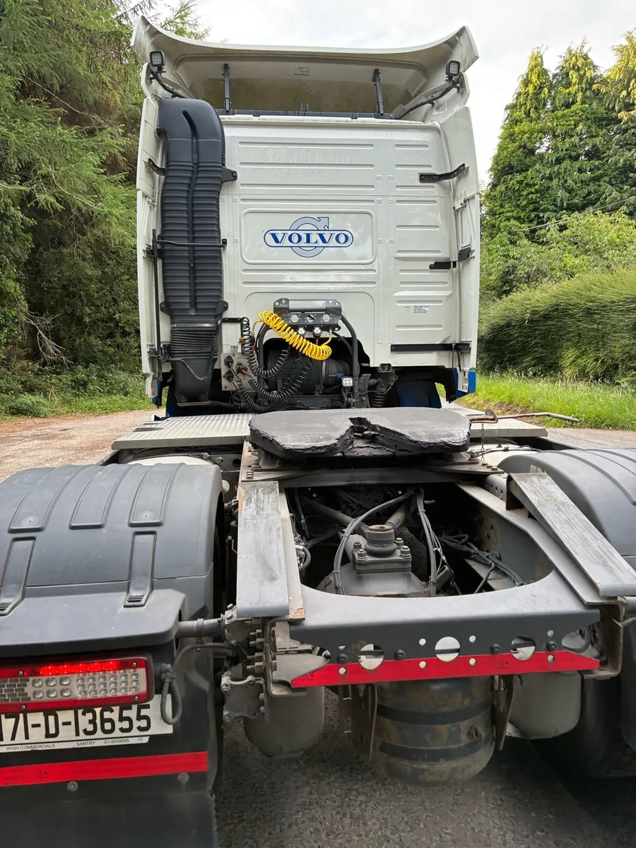 Truck - Image 4