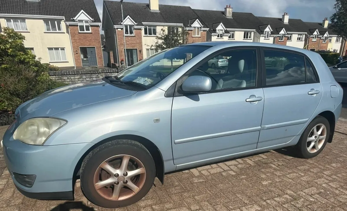 Toyota Corolla 2006 - Image 1