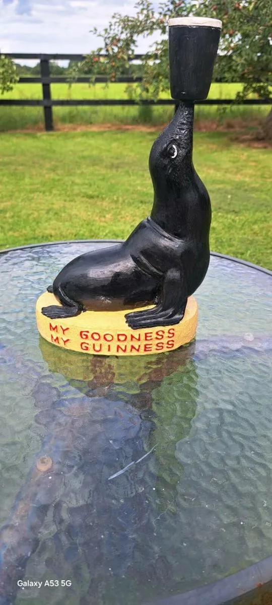 Large Guinness  seal - Image 1