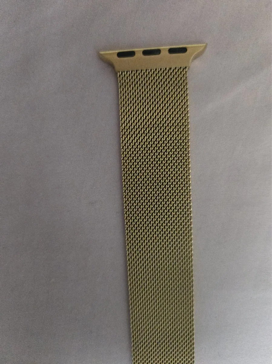 Apple Watch Gold Milanese Loop Strap - Image 1