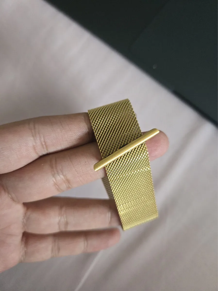 Apple Watch Gold Milanese Loop Strap - Image 3