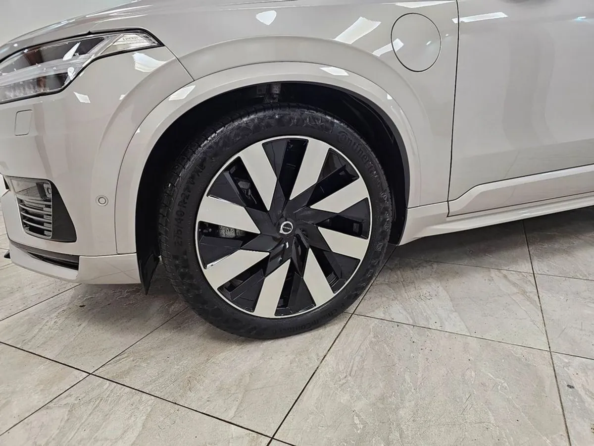 Volvo XC90 Priced TO Sell - Image 3