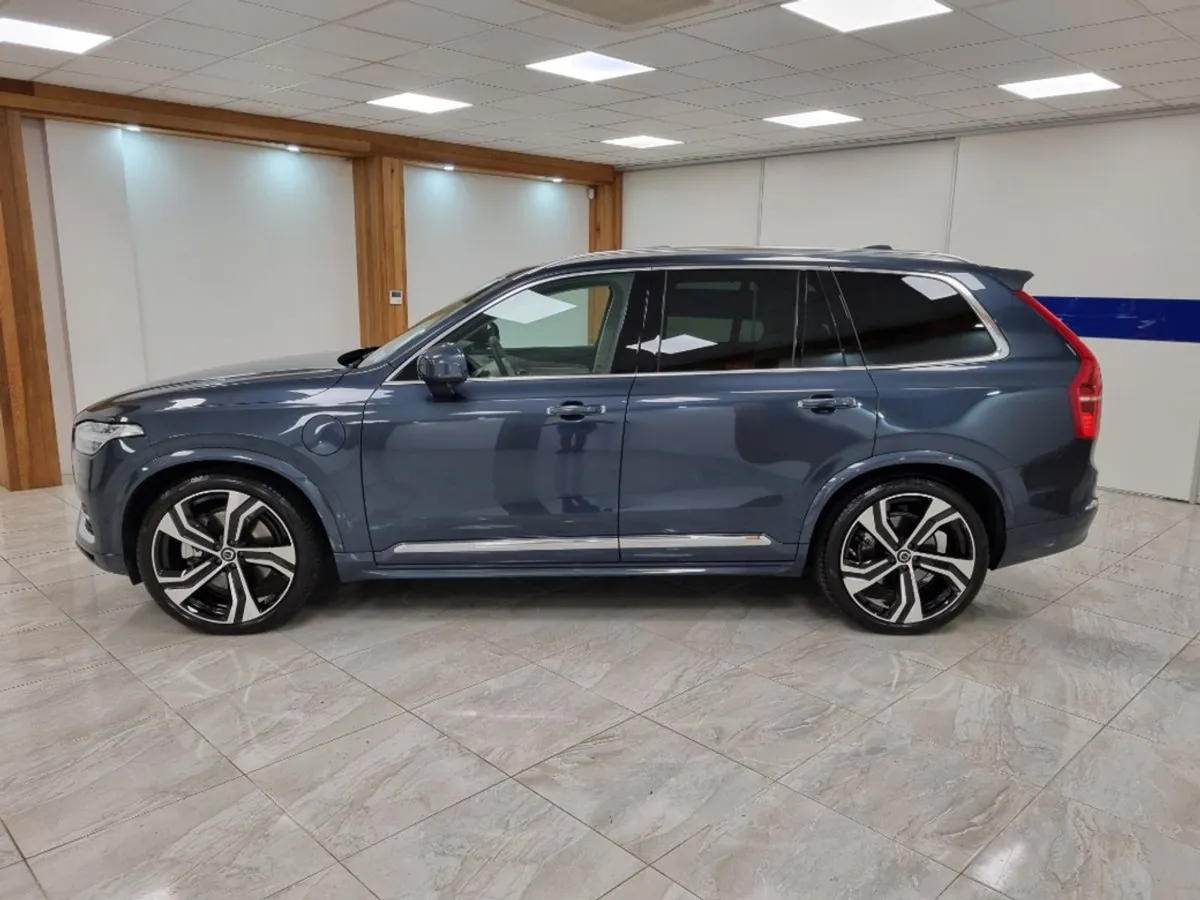 Volvo XC90 Ultimate Model - Image 4