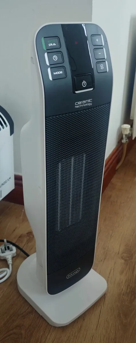 DELONGHI Tower Ceramic Fan Heater - Image 1