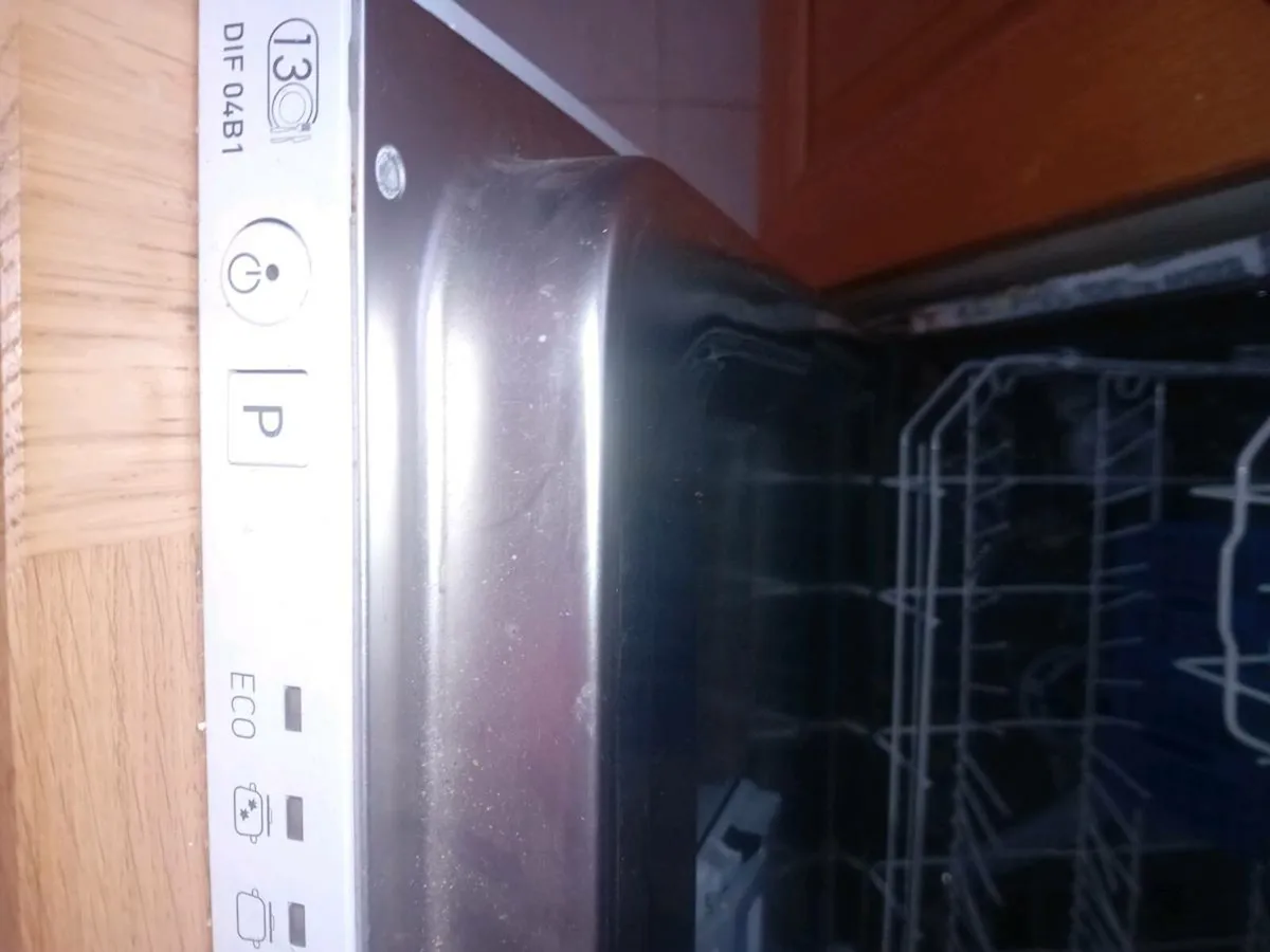 Dishwasher - Image 3