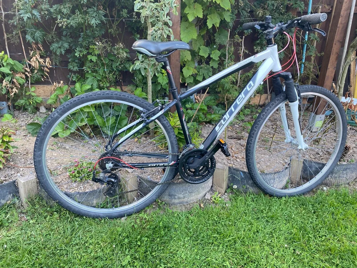 Carrera crossfire1 700x45c wheels 21 speed 17 - Image 3