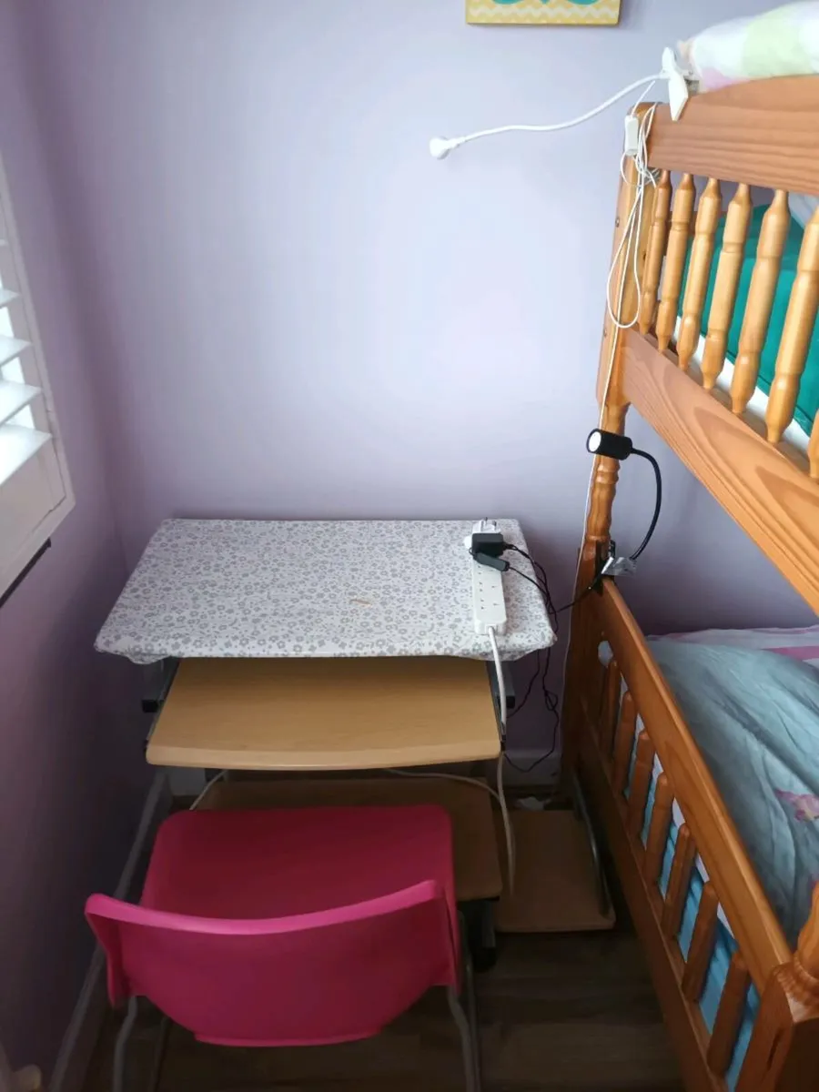Bunkbed room suitable females Finglas - Image 4