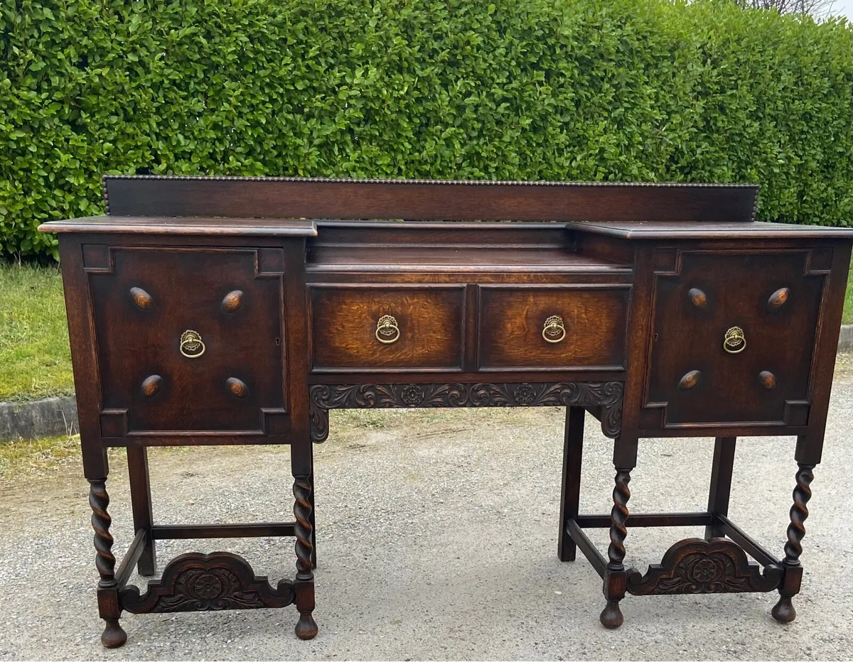 1900s French farmhouse buffet dresser - Image 1