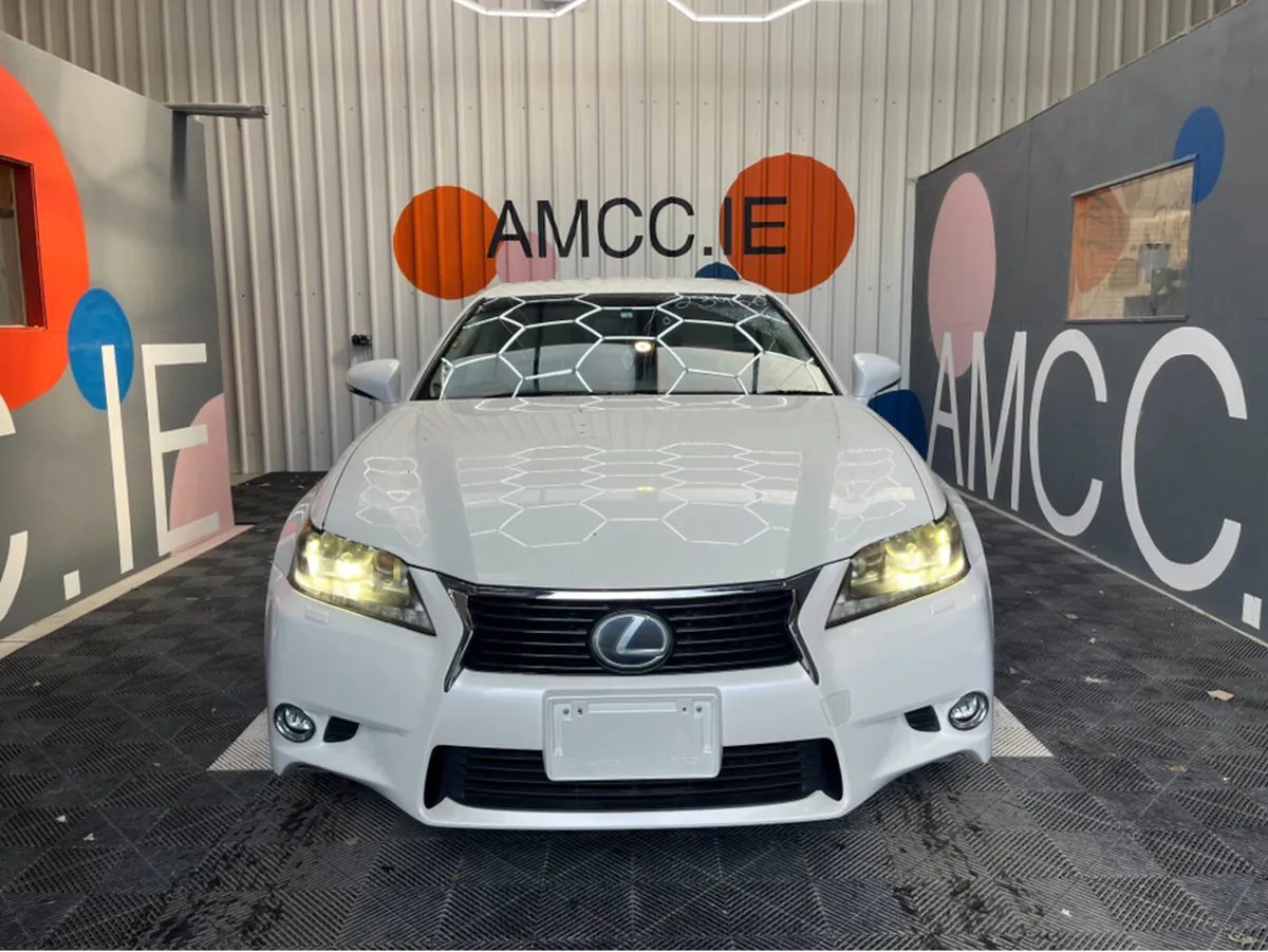 Lexus GS GS300H I PACKAGE / 141k KMs / REVERSE CAM - Image 2
