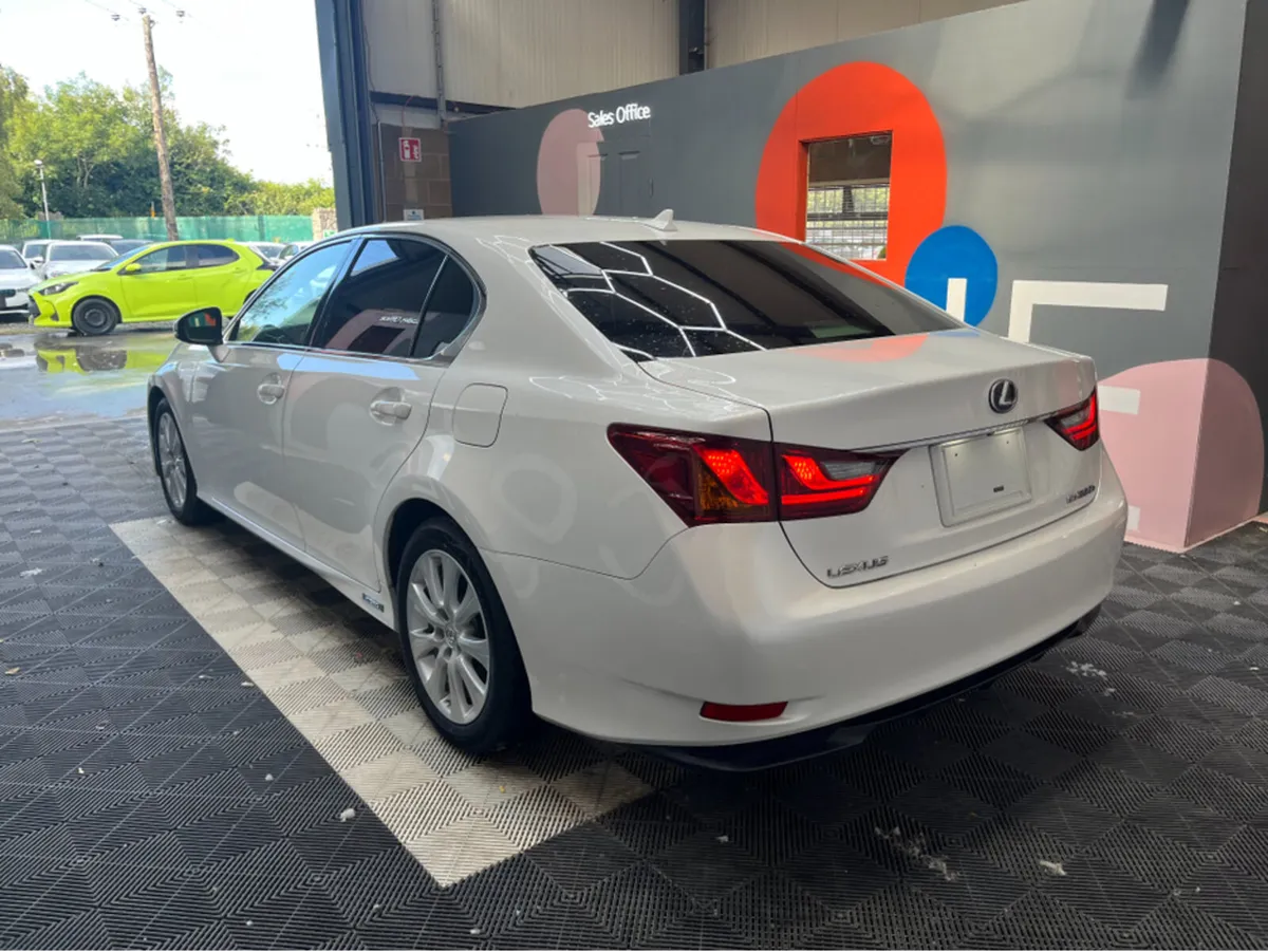Lexus GS GS300H I PACKAGE / 141k KMs / REVERSE CAM - Image 4
