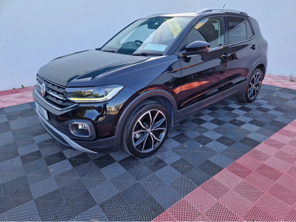 Volkswagen T-Cross FIRST EDITION  HIGHLINE 1.0 PET - Image 2