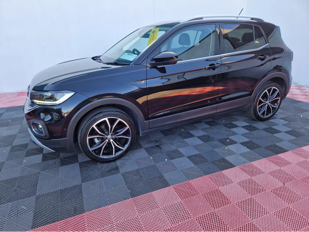 Volkswagen T-Cross FIRST EDITION  HIGHLINE 1.0 PET - Image 3