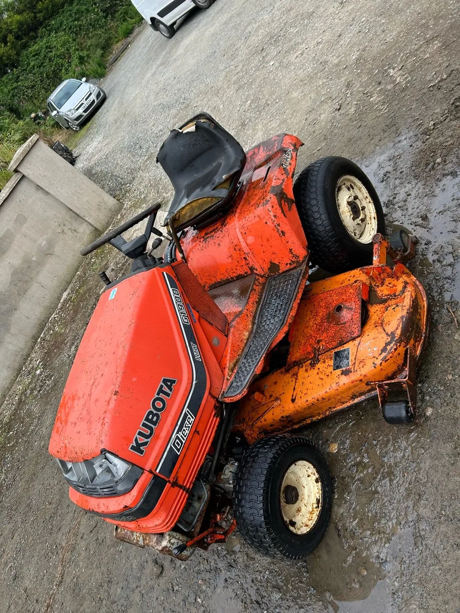 Kubota G1900 4WS Ride on Diesel 1929 Hrs - Image 1