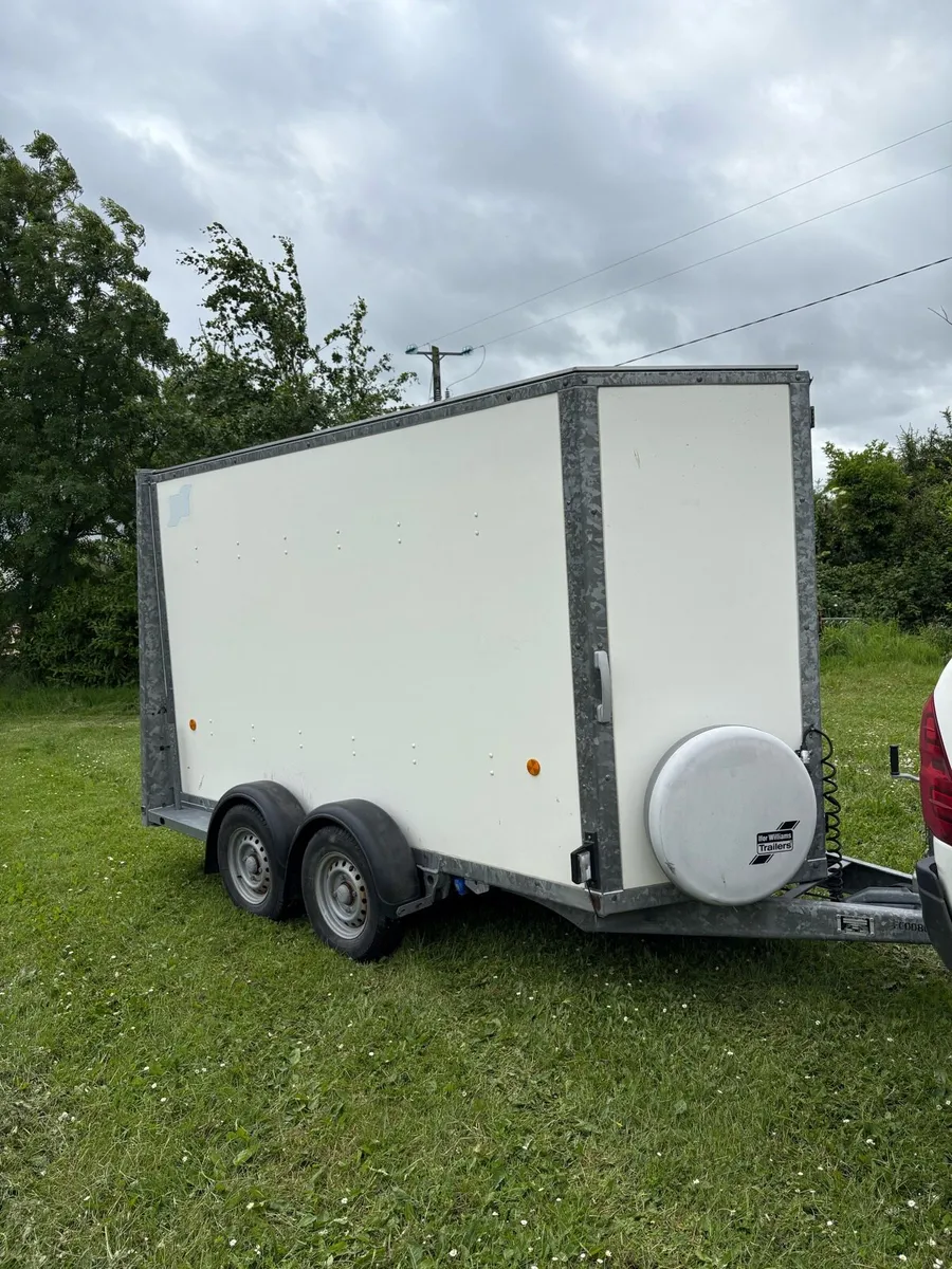 Ifor Williams box trailer - Image 1
