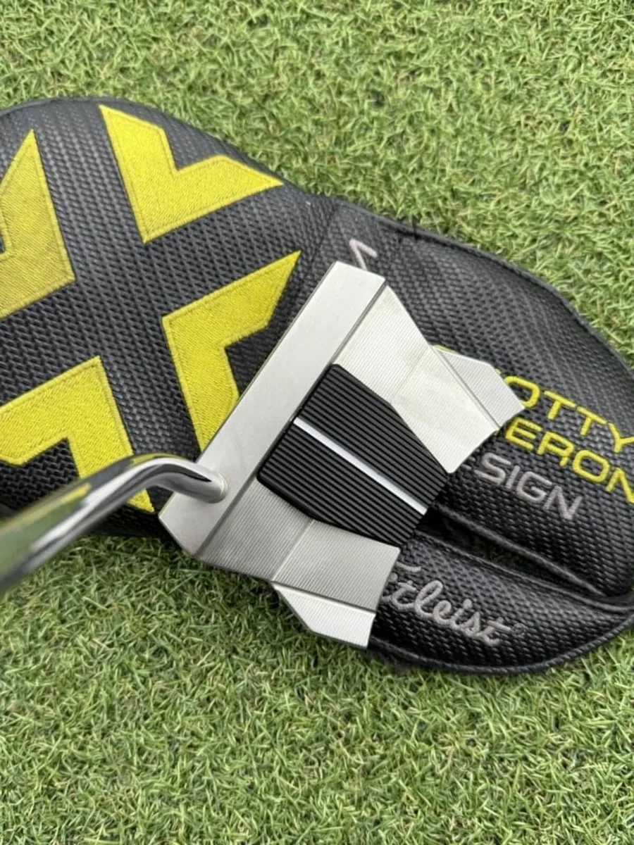 SCOTTY CAMERON PHANTOM X 11.5 2022 PUTTER / 34″ - Image 4