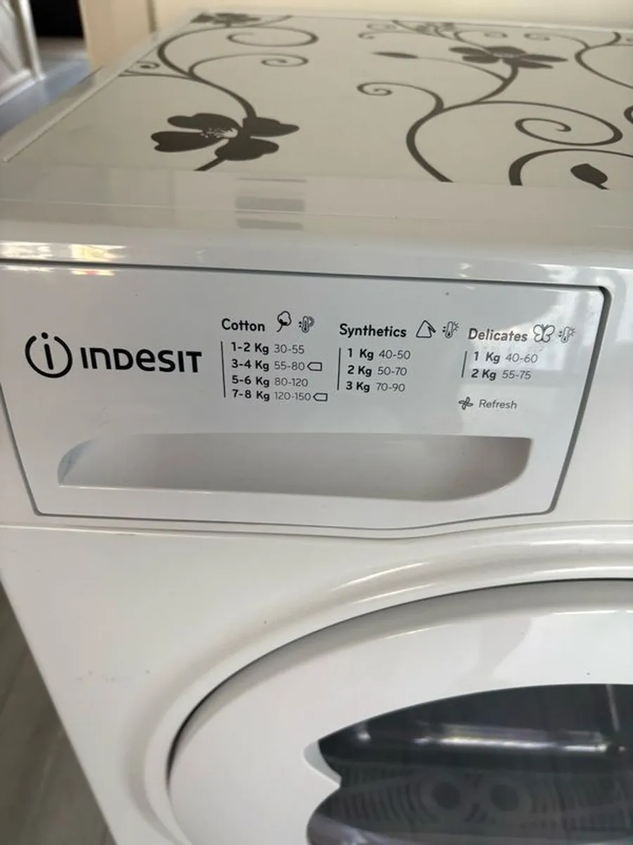 INDESIT 8 kg condenser dryer - Image 3