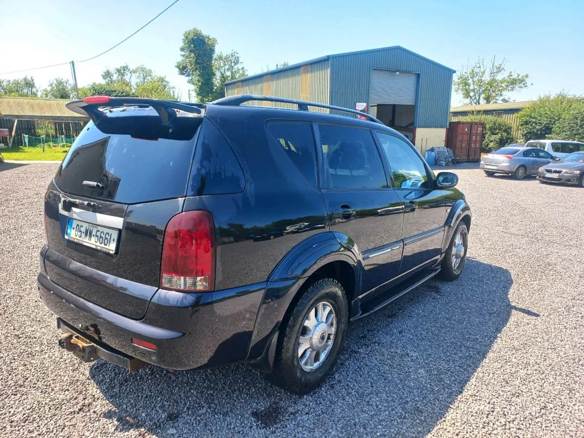 Chervolet Rexton 4x4 - Image 4