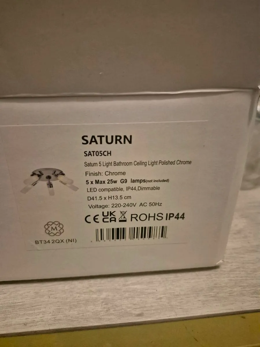 Saturn 5 Premium Bathroom Light - Image 4