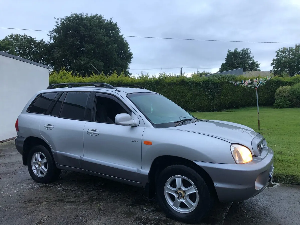 Hyundai Santa Fe - Image 1