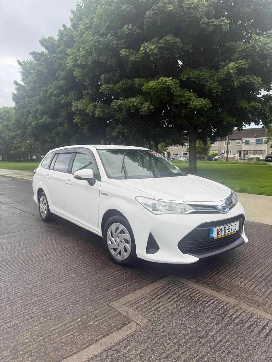 Toyota Corolla Fielder 2018 - 119km Hybrid New NCT - Image 2