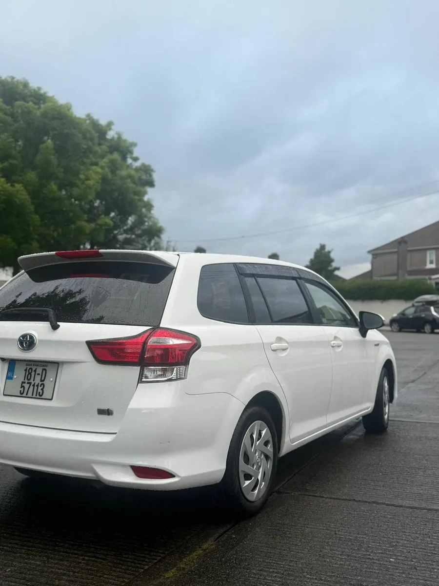 Toyota Corolla Fielder 2018 - 119km Hybrid New NCT - Image 1